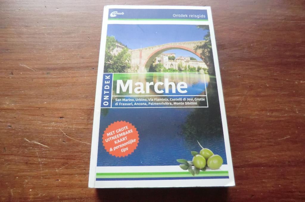 reisgids - Marche - anwb ontdek reisgids (2017) / Urbino, Europa, Ophalen of Verzenden, Zo goed als nieuw, Reisgids of -boek