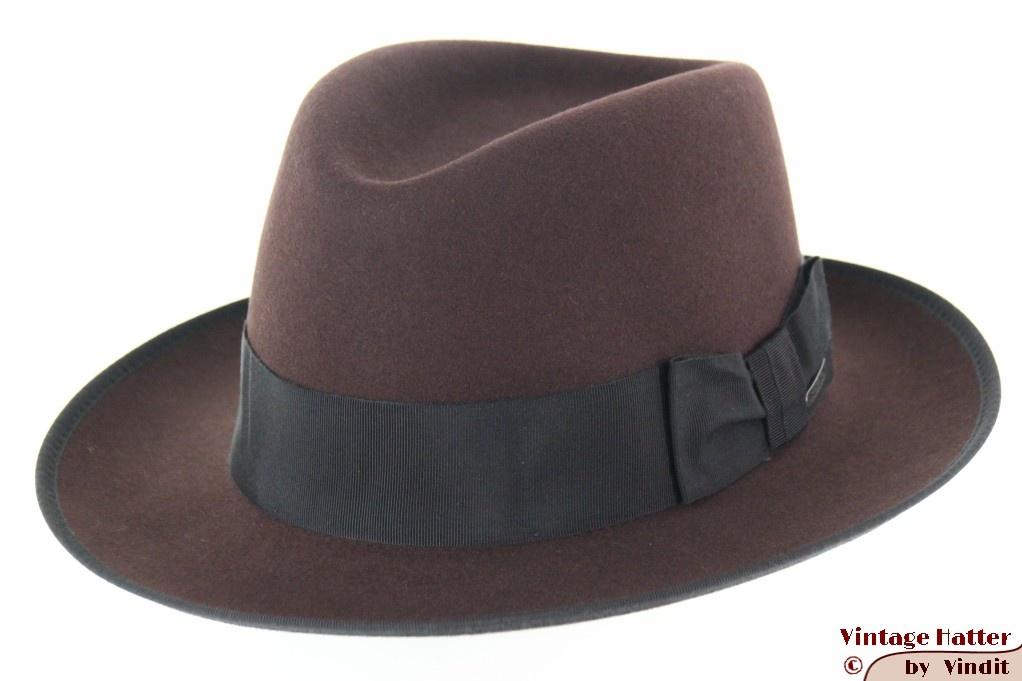 Gleufhoed Stetson Hand-Crafted kastanjebruin vilt 55,5 nieuw, Kleding | Heren, Hoed, Nieuw, Ophalen of Verzenden, 57 cm (M, 7⅛ inch) of minder