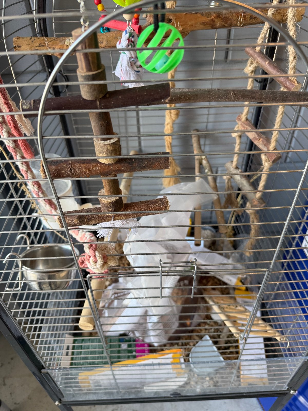 Vogel kooi met veel accessoires, Ophalen, Zo goed als nieuw, Metaal, Vogelkooi
