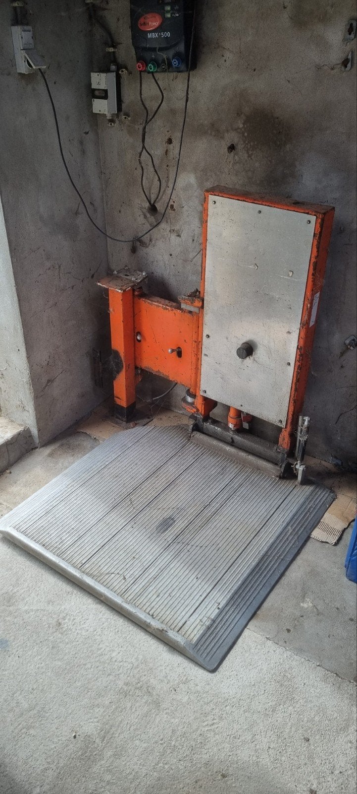 Dhollandia DHV2Z-R Laadklep - 300 kg hefvermogen, Ophalen of Verzenden, Gebruikt, Universele onderdelen