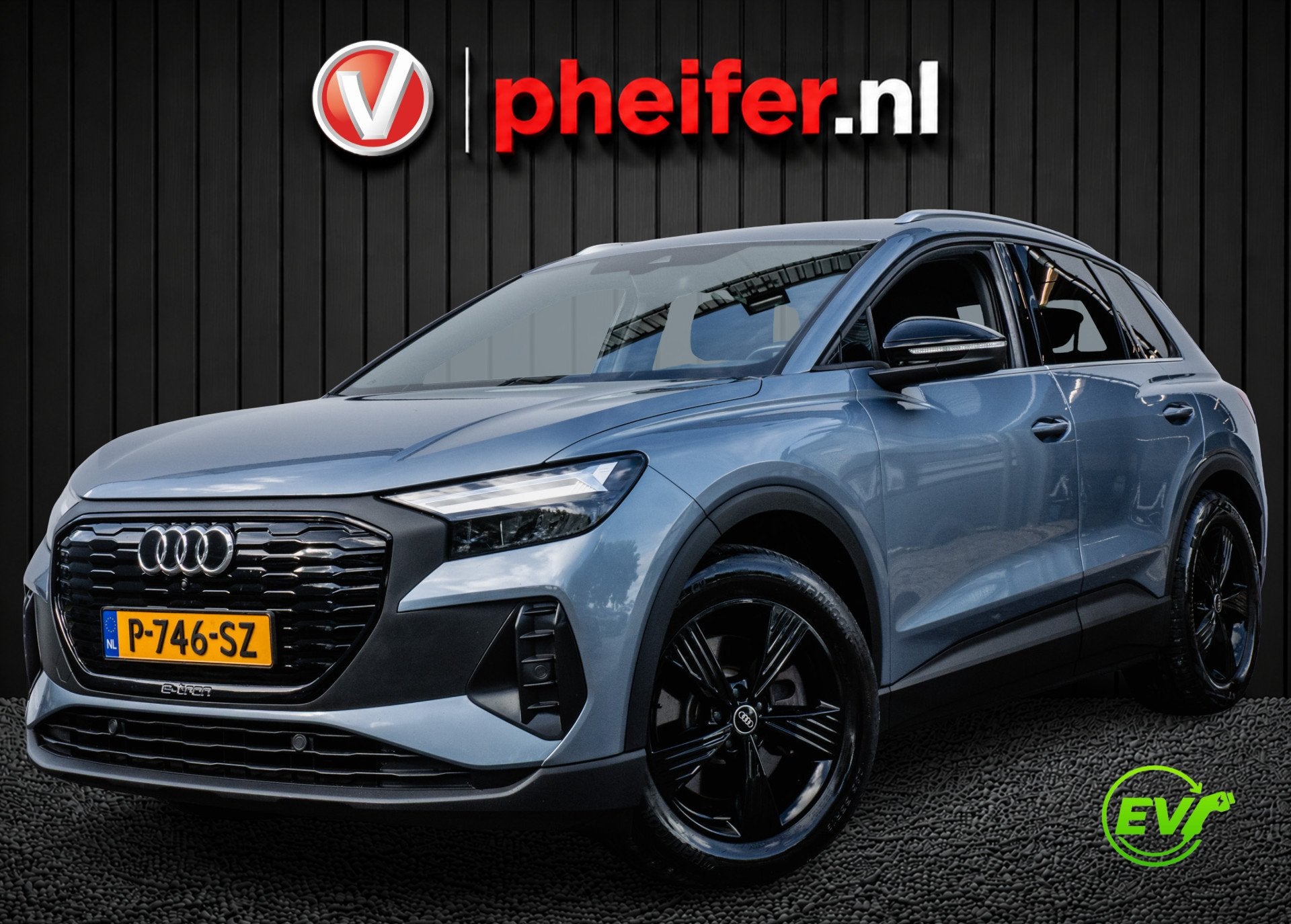 Audi Q4 e-tron 40 Launch edition 77 kWh SOH 93% Trekhaak/ St, Auto's, Automaat, Gebruikt, Met garantie (alle), Blauw