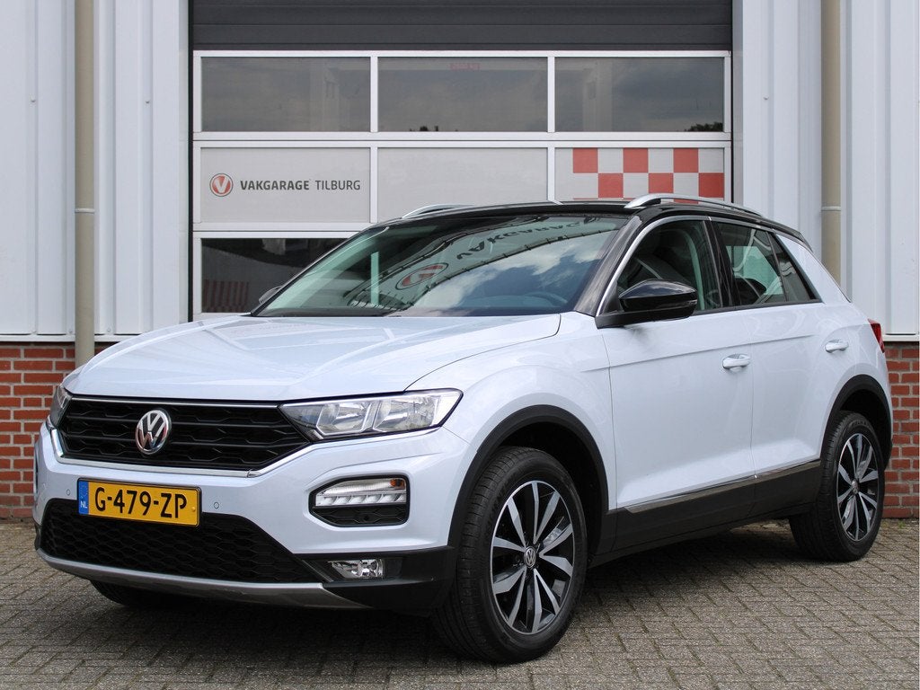 Volkswagen T-Roc 1.5 TSI 150PK Style Business Automaat 1e Ei, Stof, Euro 6, 4 cilinders, 150 pk