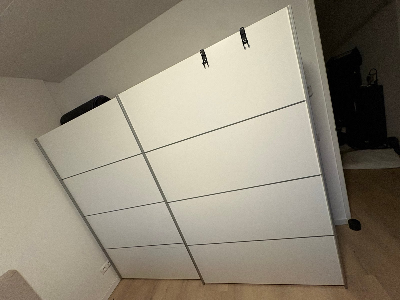 Witte kledingkast met schuifdeuren en lades, Ophalen, Gebruikt, 200 cm of meer, 150 tot 200 cm