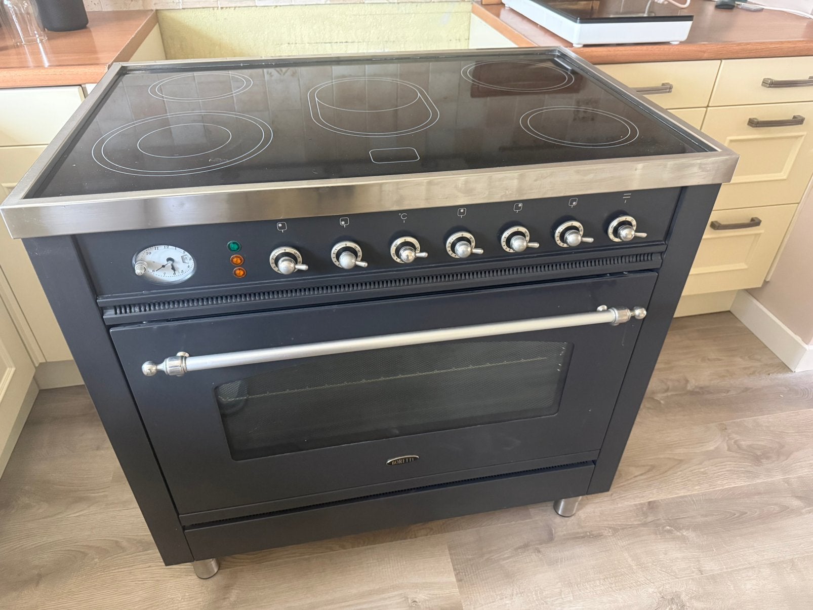 Boretti fornuis met oven en keramische kookplaat, Ophalen, Gebruikt, Keramisch, 4 kookzones