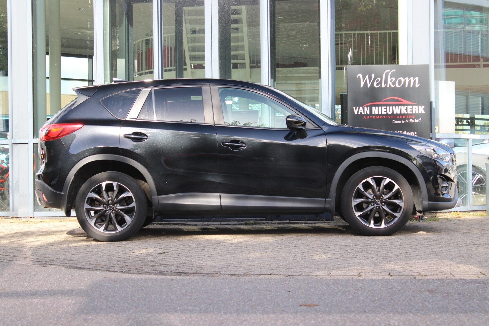 MAZDA Cx-5 2.0 SKYACTIV-G 165pk 2WD GT-M line| Navi | Airco, Auto's, Xenon verlichting, 4 cilinders, Zwart, Bedrijf