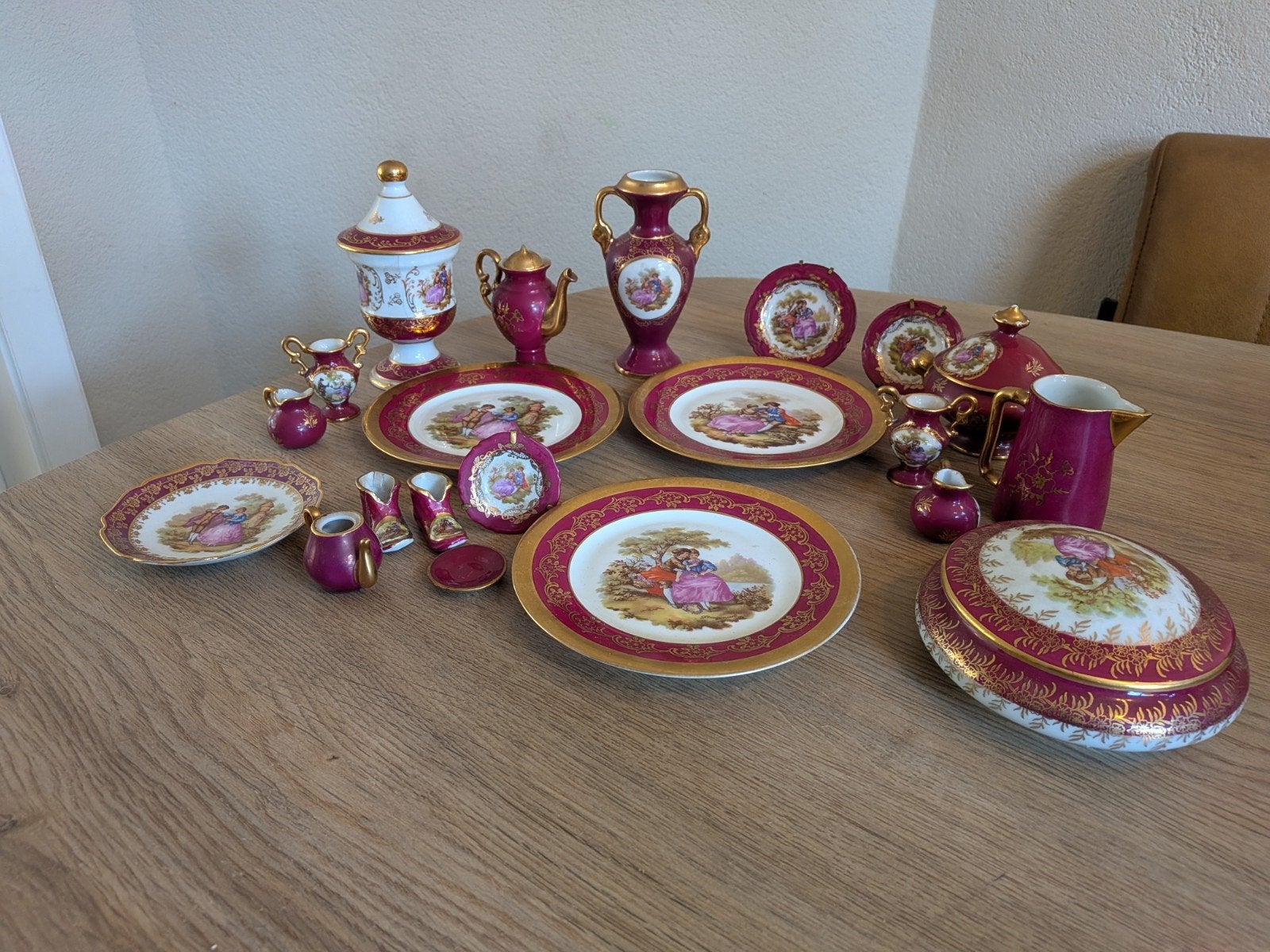 18-delige set vintage Limoges porselein (Fragonard), Antiek en Kunst, Ophalen