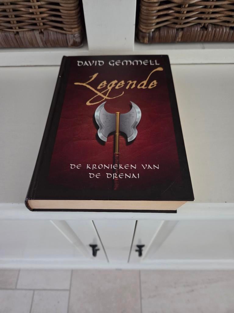 David Gemmell - Legende, Boeken, Ophalen of Verzenden, Gelezen, David Gemmell