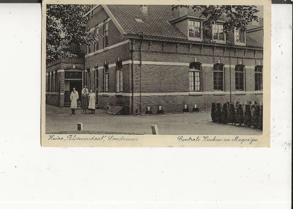 Loosduinen Huize Bloemendaal Centrale keuken & Magazijn 1943, Ophalen of Verzenden, 1940 tot 1960, Gelopen, Zuid-Holland