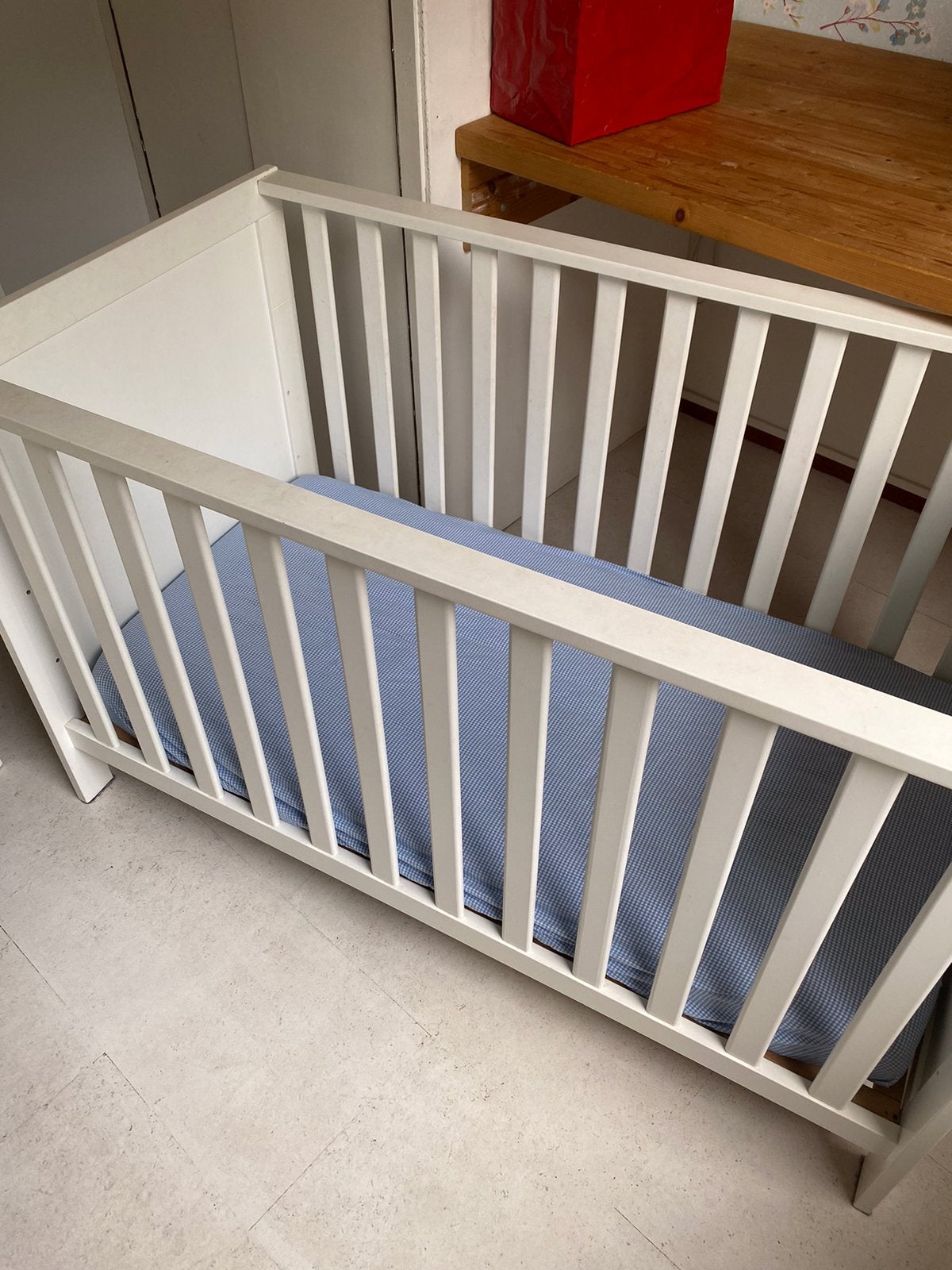 Babyledikantje, Ophalen, Zo goed als nieuw, Ledikant