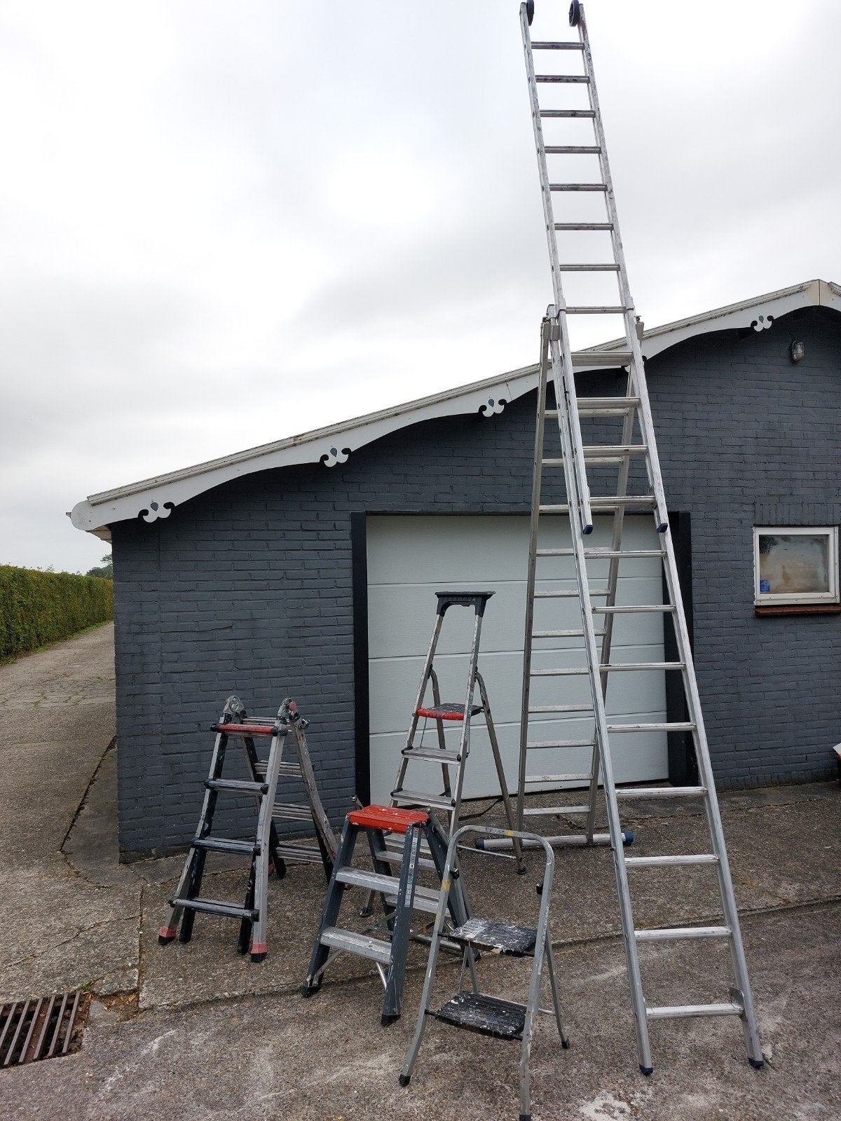 Professionele schildersladders - Altrex en Maxall, Ophalen, Gebruikt, Ladder, Opvouwbaar of Inschuifbaar