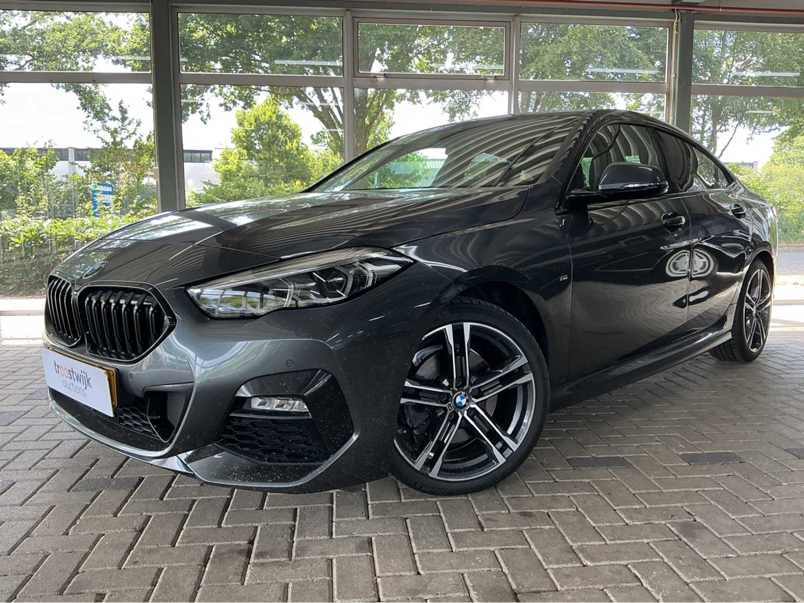 BMW - 2022 - 2-serie Gran Coupé - 218i Bns Ed. - Personenau, Auto's, BMW, 136 pk, Gebruikt, Euro 6, 1350 kg