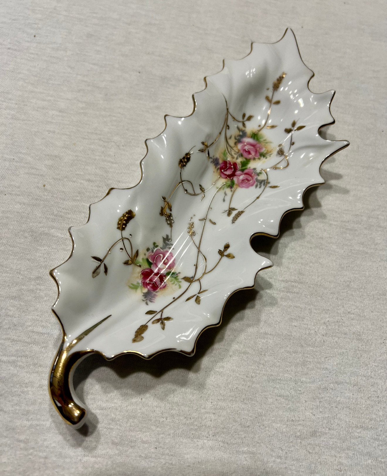 Leaf-Style Porselein schaal servies Gold-trimmed Japan Roses, Ophalen of Verzenden