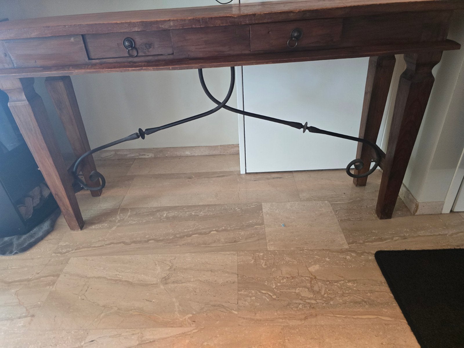Prachtige houten sidetable met metalen details, Huis en Inrichting, Tafels | Sidetables, Ophalen of Verzenden, 25 tot 50 cm, Rechthoekig