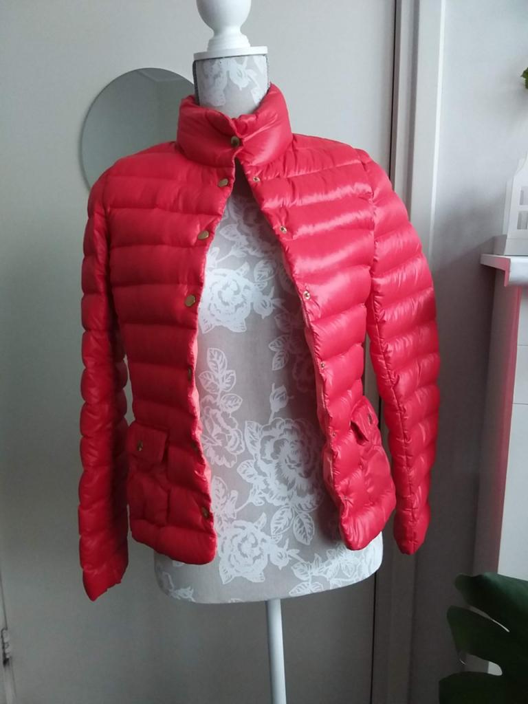Hallhuber knalrode jas. Maat 34, Ophalen of Verzenden, Zo goed als nieuw, Maat 34 (XS) of kleiner