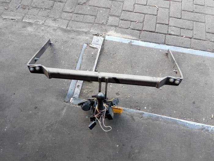 Trekhaak van een Ford Fiesta, Gebruikt, -, -, Ophalen of Verzenden