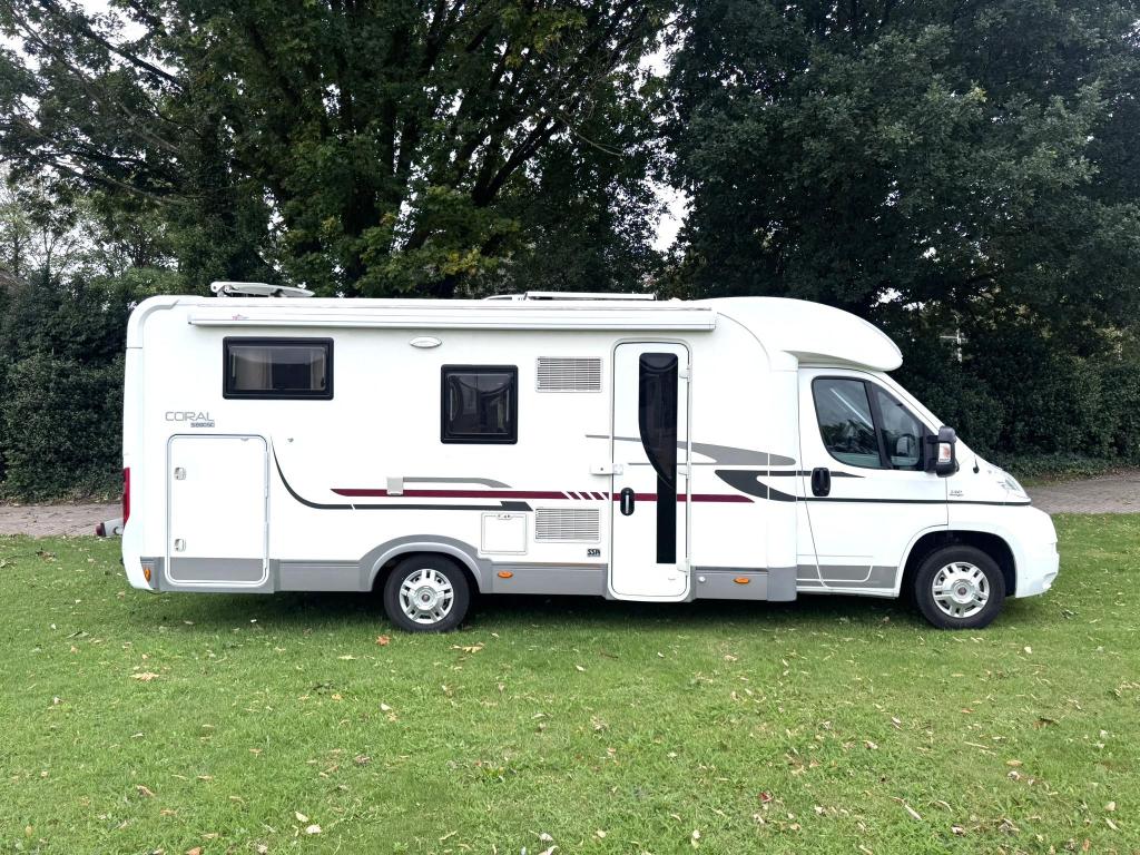 Adria Coral S 690 SC, Afzuigkap, Ringverwarming, Bedrijf, Adria