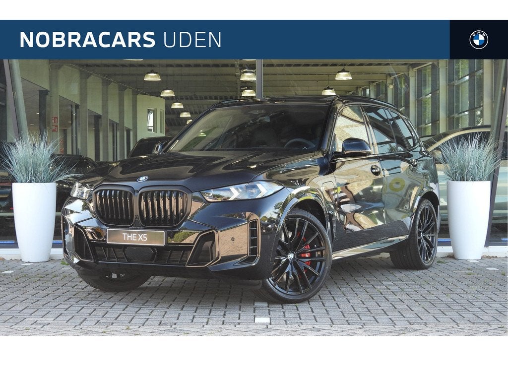 BMW X5 xDrive50e M Sport Automaat / Trekhaak / Panoramadak S