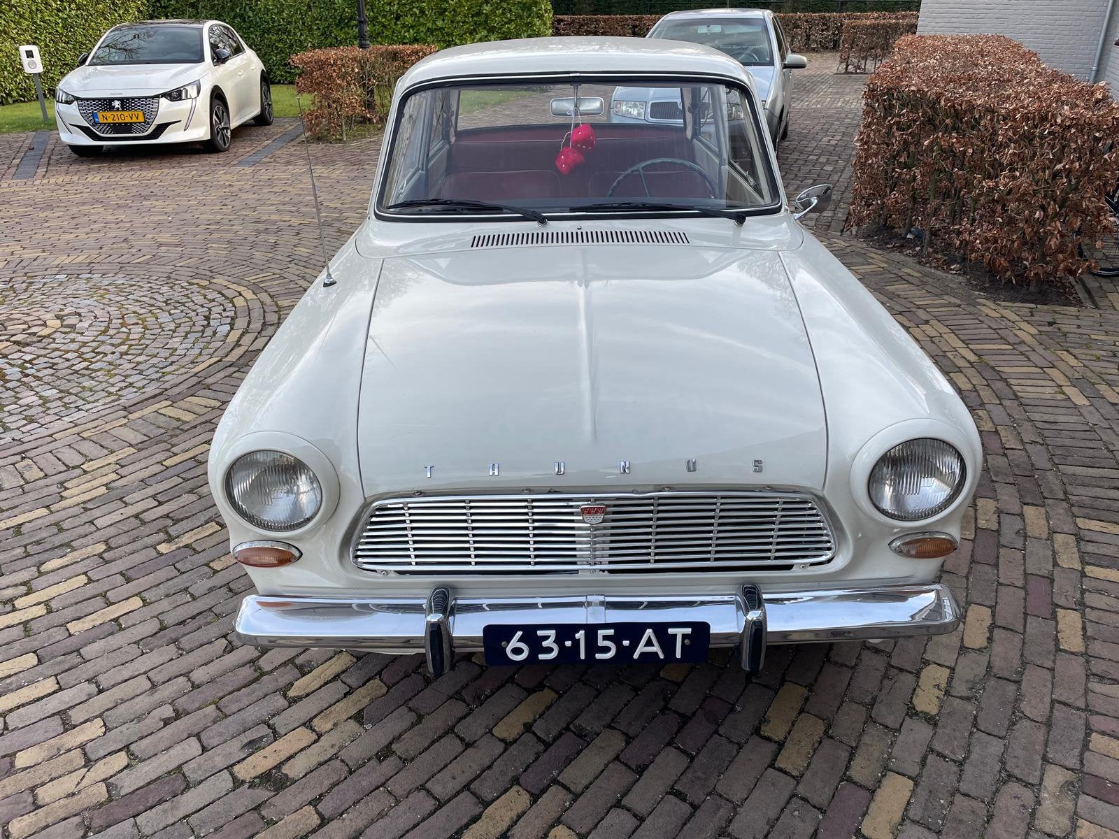 Ford Taunus 12M P4 - 1966 - Zeer nette klassieker, foto 4