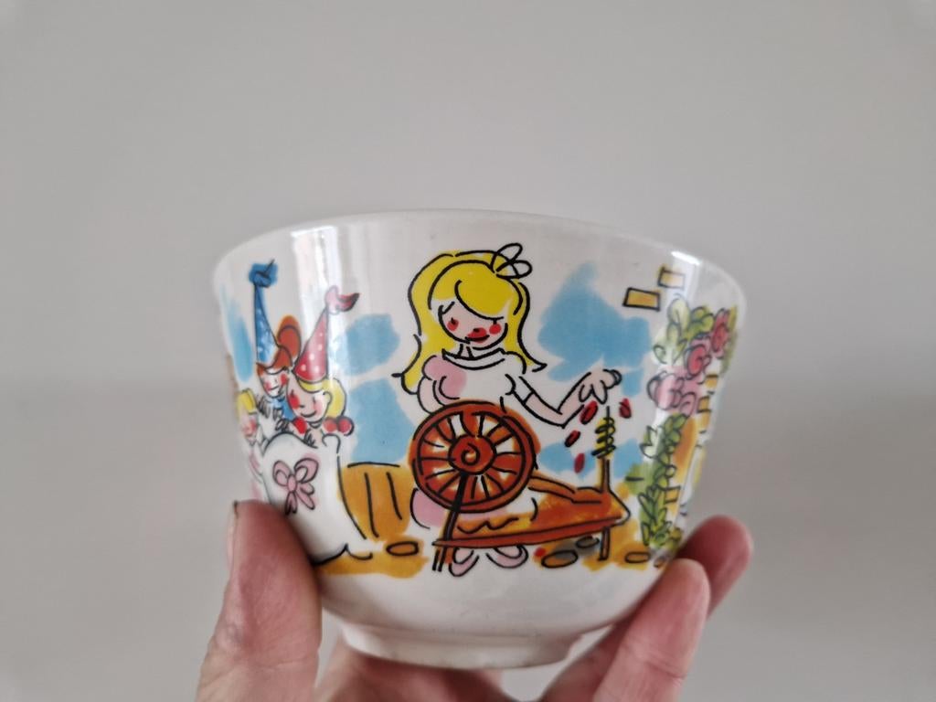 Collectors item Blond ~ Efteling Sneeuwwitje .., Ophalen of Verzenden, Aardewerk, Blond Amsterdam, Kom(men)
