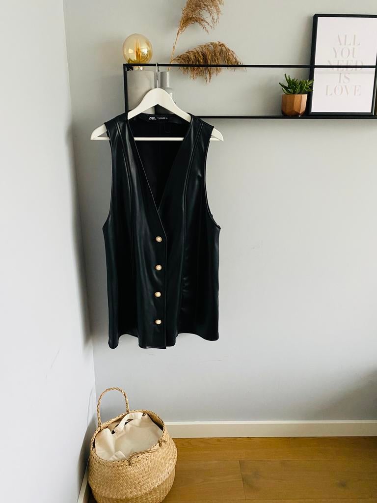 Gilet/ PU giletje/ vest/ vestje/ bodywarmer van Zara, XL/42, Kleding | Dames, Bodywarmers, Ophalen of Verzenden, Nieuw, Maat 42/44 (L)