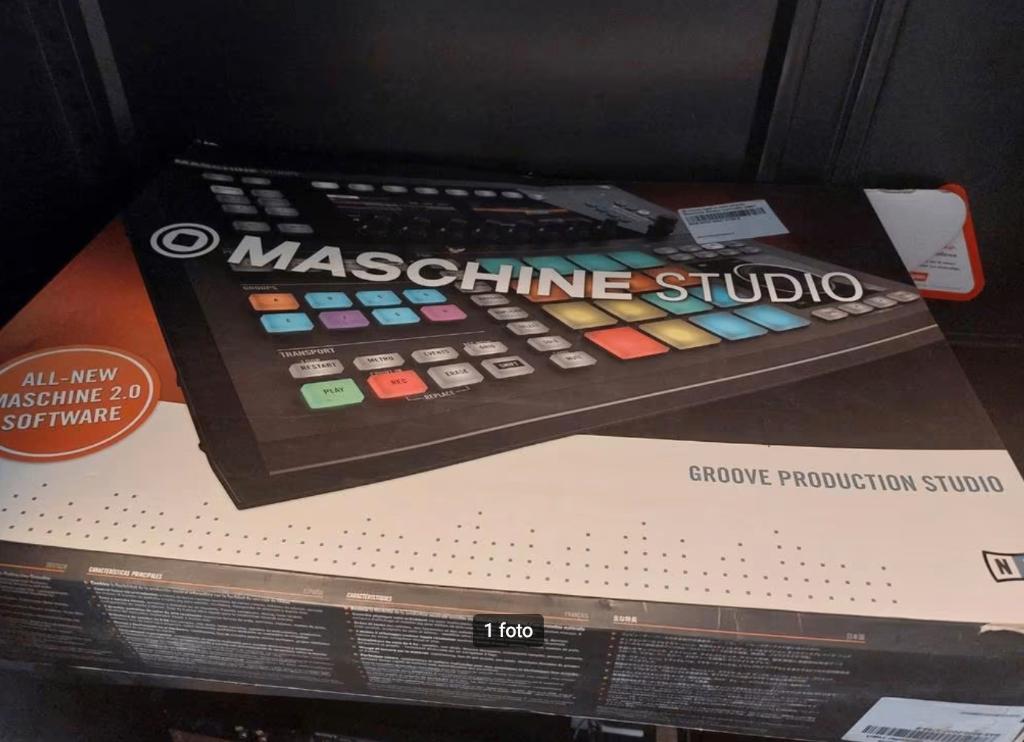 Native Instruments Maschine Studio 2, Ophalen of Verzenden, Gebruikt, Delay of Echo