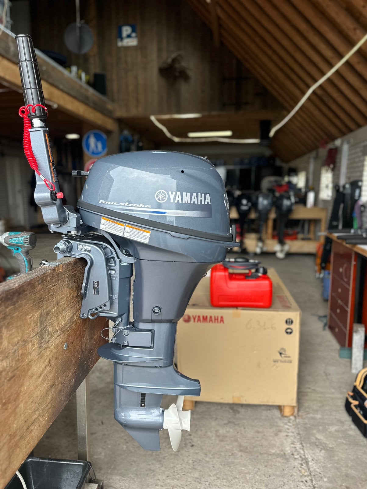 Nieuwe incl btw, Yamaha 6pk overjarig 2022 REMOTE, Ophalen, Zo goed als nieuw, Benzine, 5 tot 10 pk