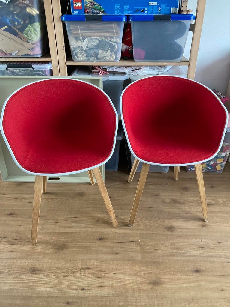 Hay AAC22 stoelen wit rood, Huis en Inrichting, Stoelen, Ophalen, Zo goed als nieuw, Rood, Twee