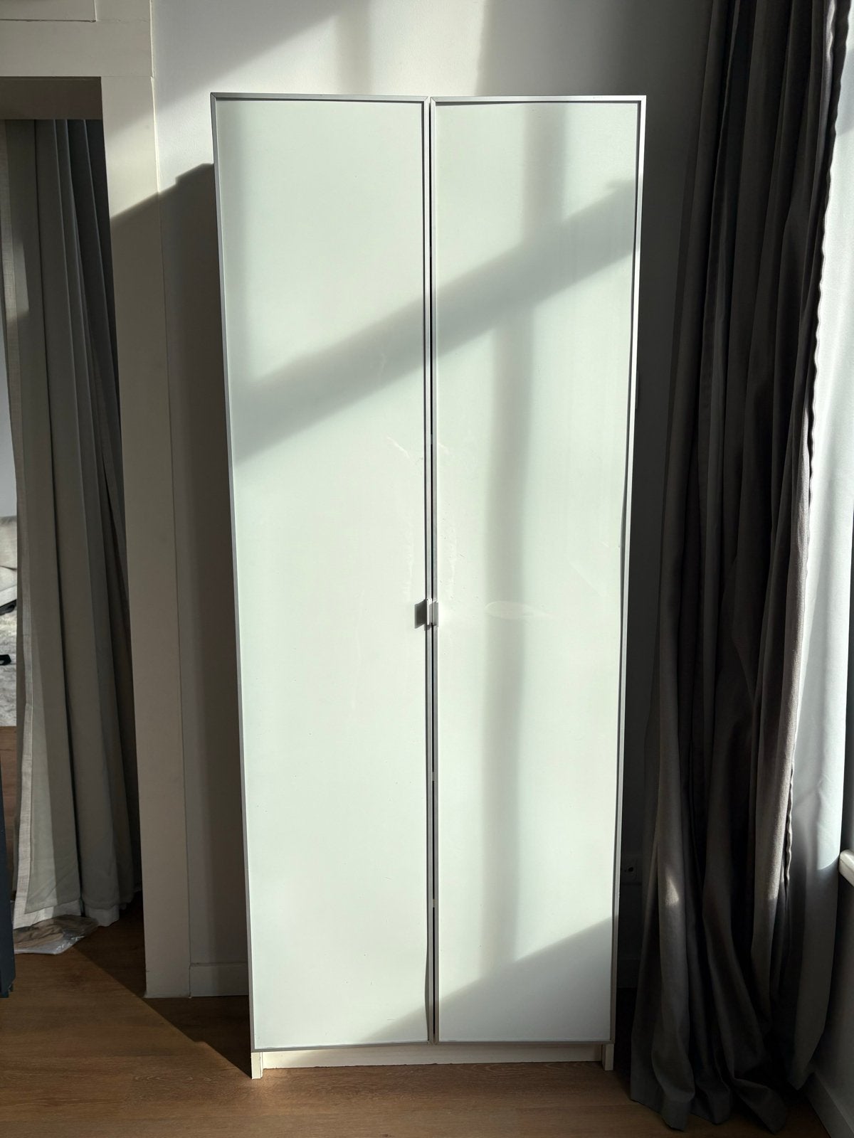 Billy IKEA kast met planken en deuren, Huis en Inrichting, Kasten | Kledingkasten, Gebruikt, 200 cm of meer, 25 tot 50 cm, Overige houtsoorten