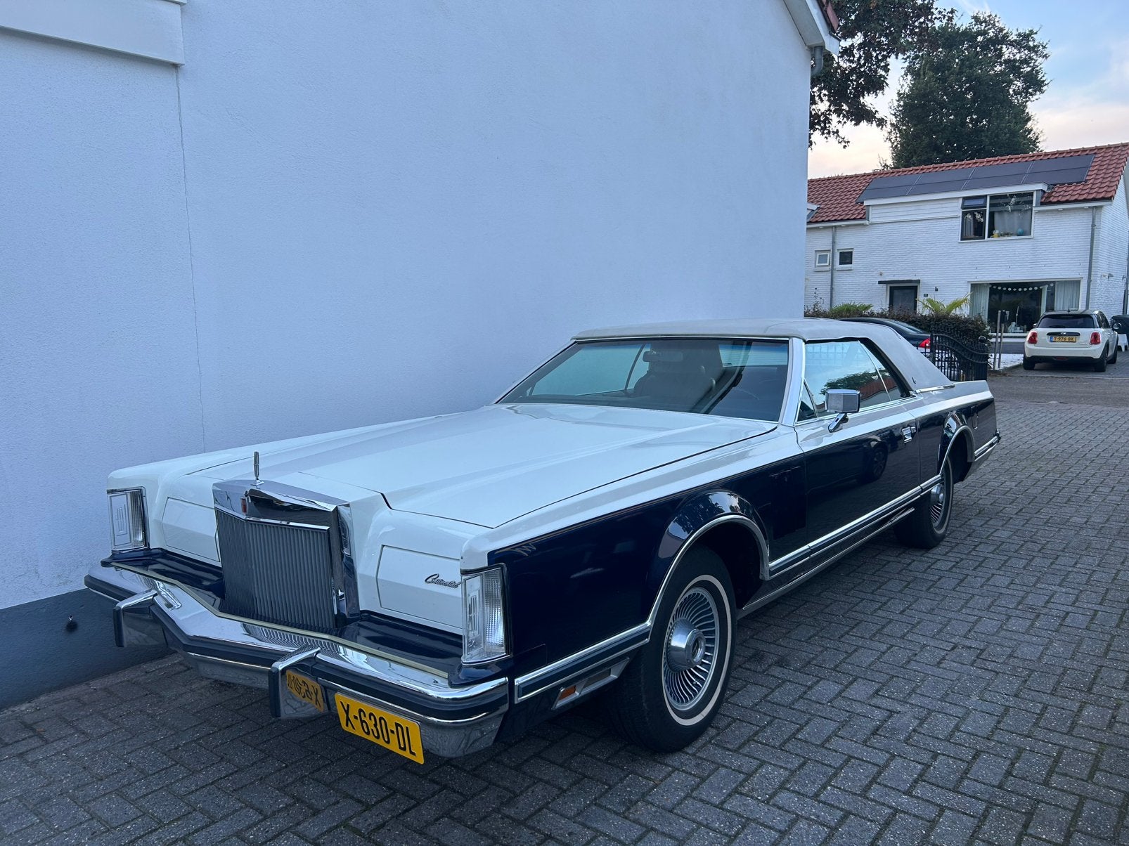 Lincoln Continental Mark V Bill Blass Edition, Auto's, Automaat, Achterwielaandrijving, 8 cilinders, Leder