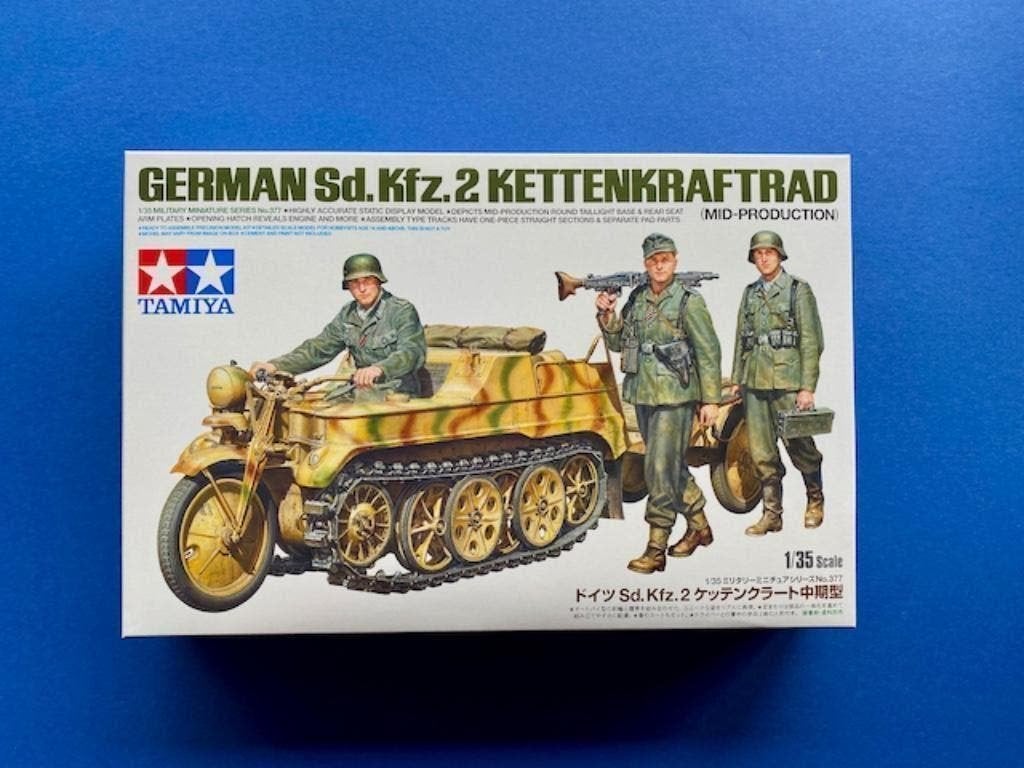 Tamiya	35377	Sd.Kfz.2 Kettenkraftrad (Mid-production)	1/35, Verzenden, 1:32 tot 1:50, Nieuw, Italeri