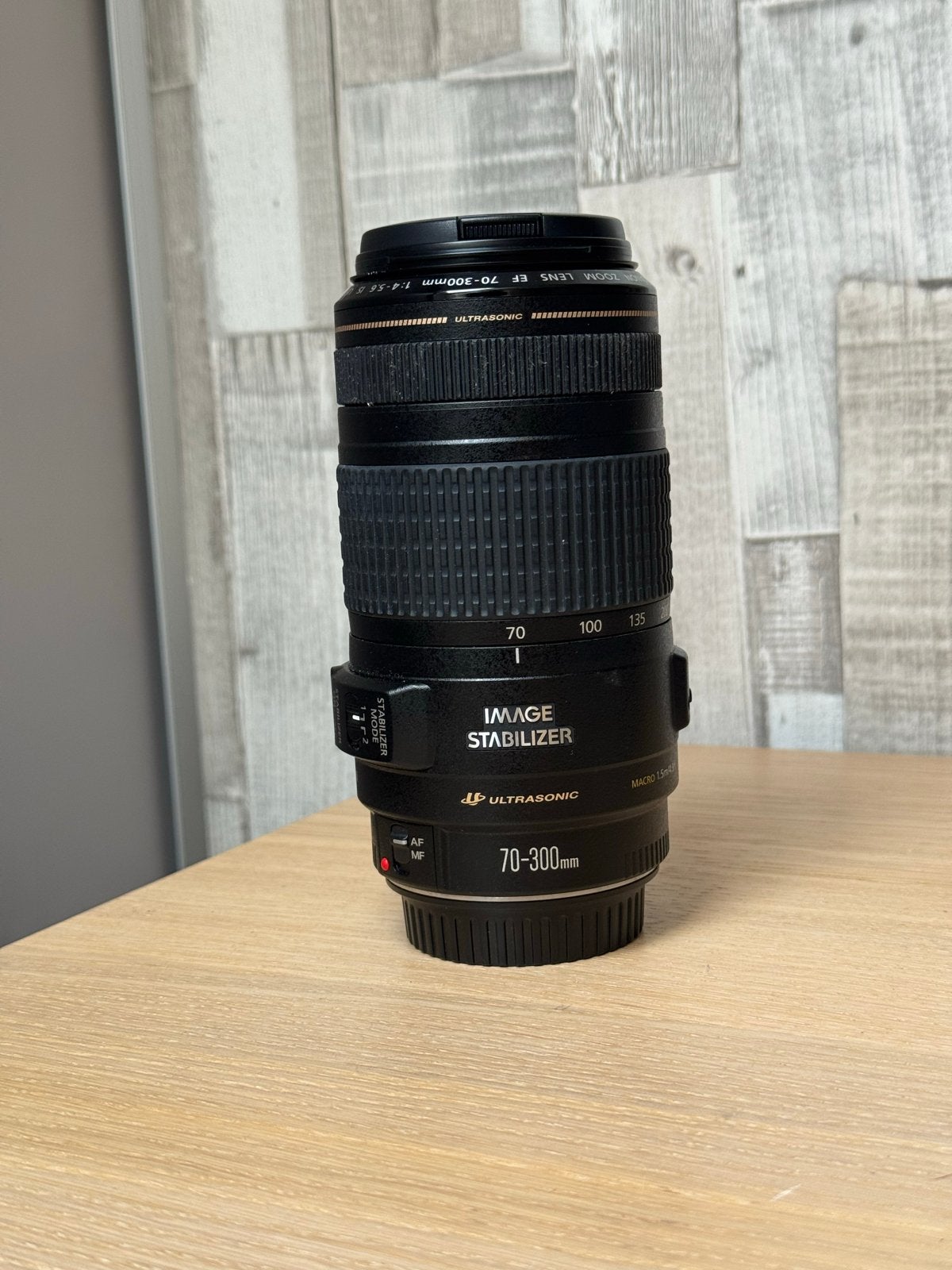 Canon EF 70-300mm f/4-5.6 IS USM Telelens met beeldstabilisa, Ophalen of Verzenden, Gebruikt, Telelens, Zoom
