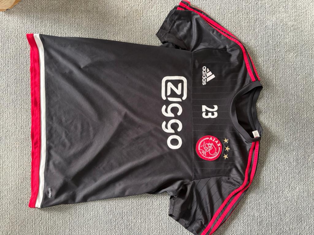 Ajax uitshirt 2015/2016 - Maat M, Kleding | Heren, Ophalen of Verzenden, Gedragen, Maat 48/50 (M), Zwart