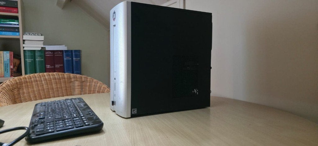 Desktop HP Pavilion, Computers en Software, Desktop Pc's, Zo goed als nieuw, 3 tot 4 Ghz, SSD, 8 GB, Met videokaart, Ophalen