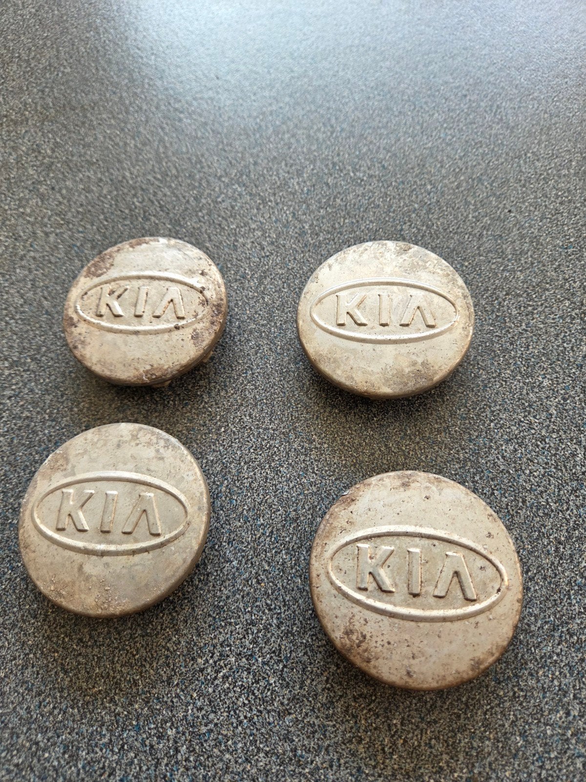 kia naafdoppen, Ophalen of Verzenden, Gebruikt