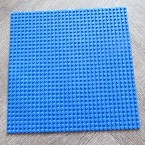 lego grondplaat blauw circa 25x25cm, Kinderen en Baby's, Speelgoed | Duplo en Lego, Ophalen of Verzenden, Gebruikt, Grondplaat