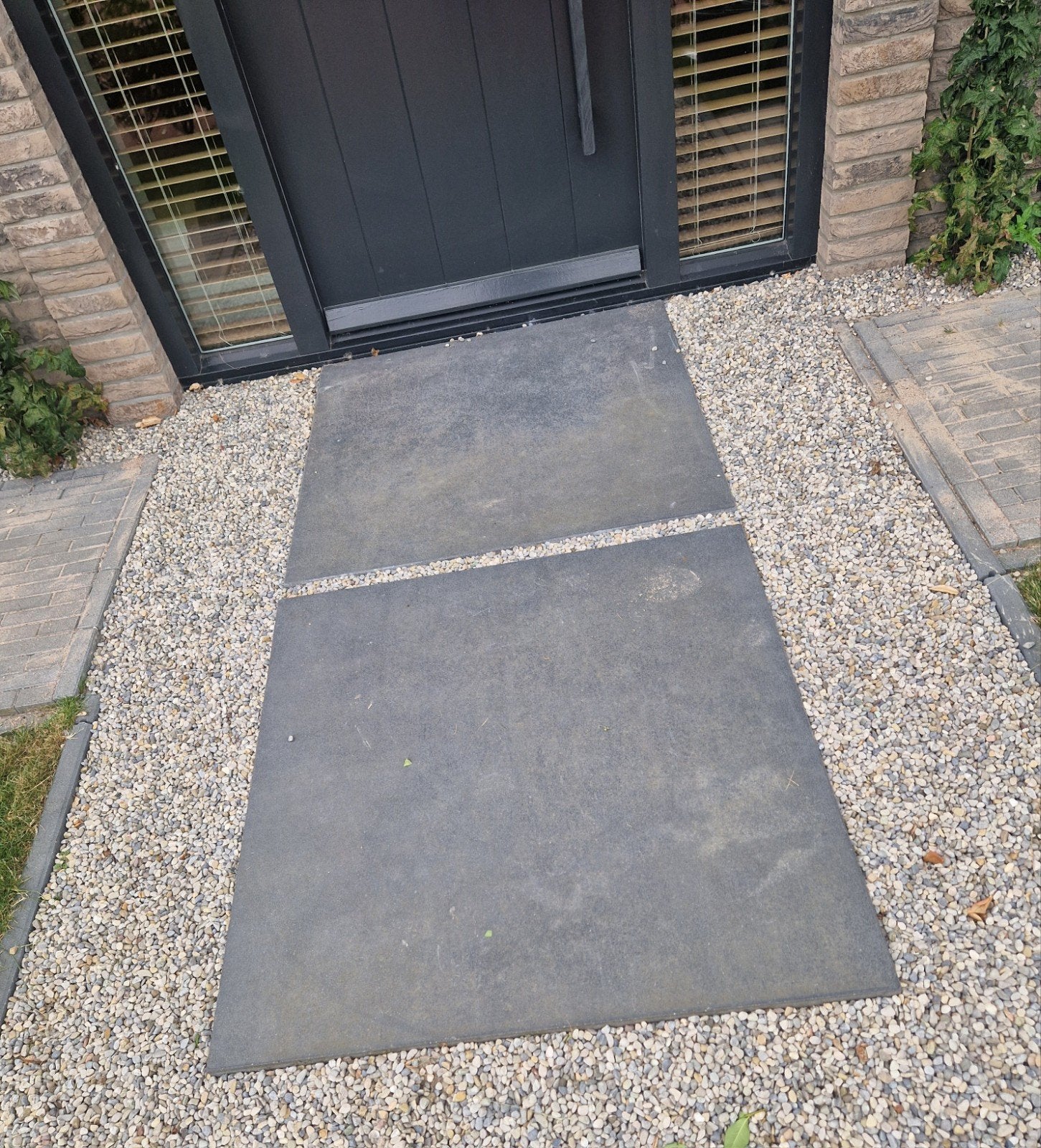 3 grote tegels 1x1 meter gratis, Ophalen, Zo goed als nieuw, Beton, Terrastegels