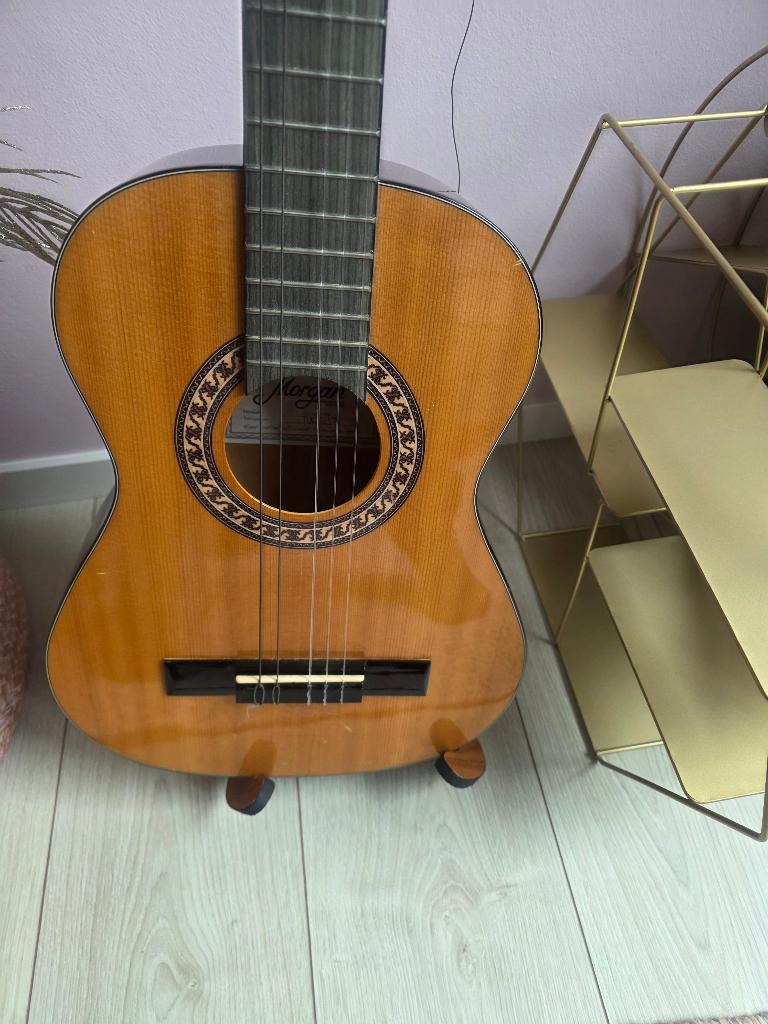 Gitaar kind merk Morgan, Ophalen of Verzenden, Gebruikt, Klassieke of Spaanse gitaar
