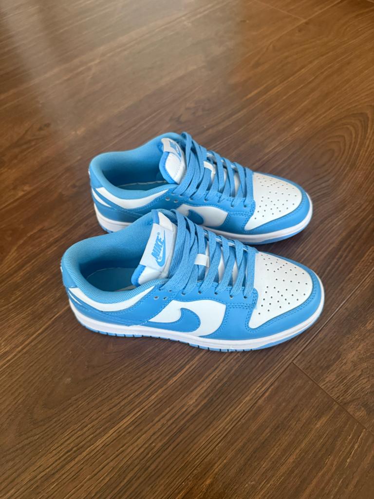 Nike Dunks blauw maat 37,5, Ophalen of Verzenden, Nieuw, Blauw, Sneakers of Gympen
