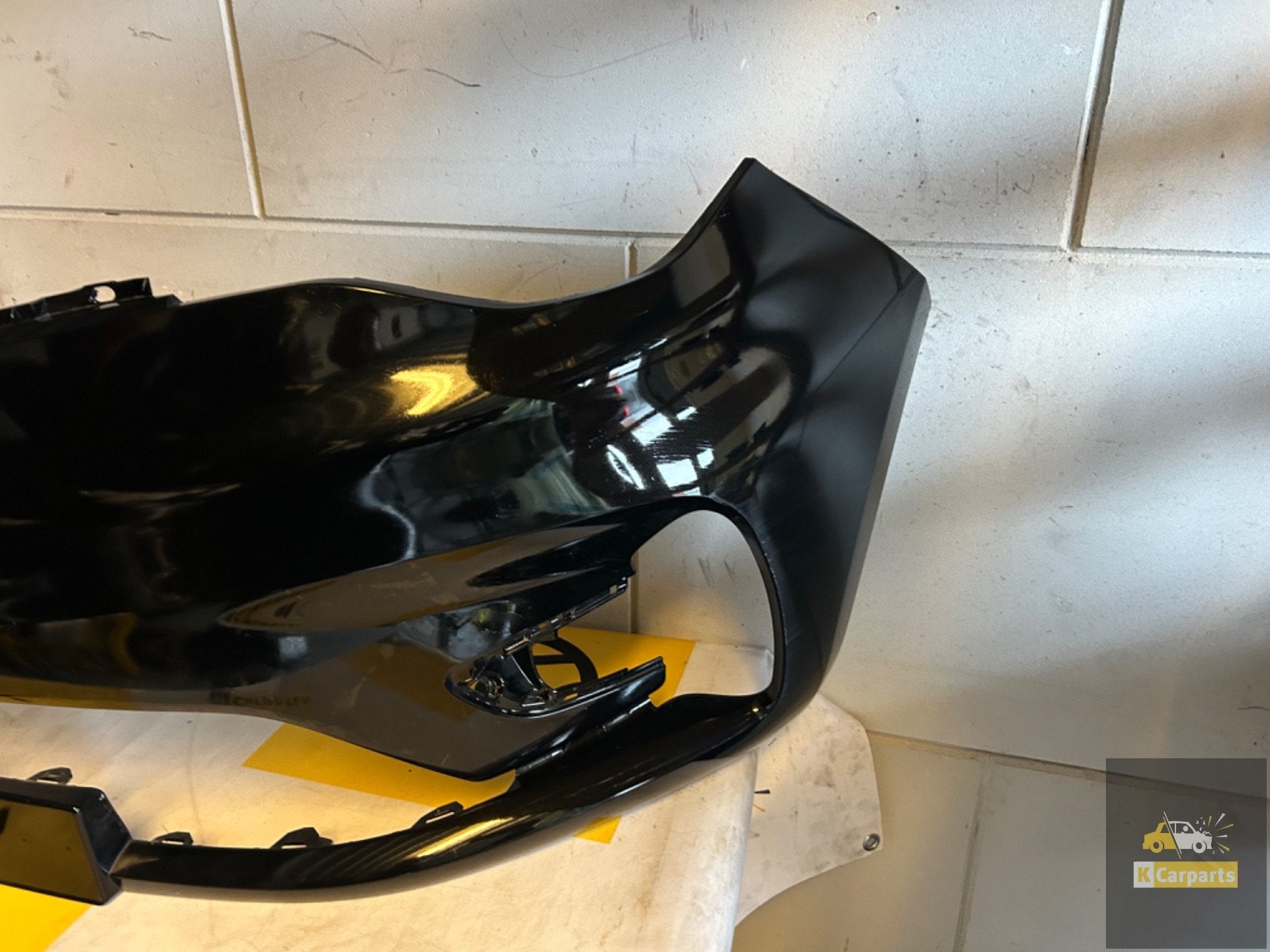 Renault Zoe Voorbumper origineel 2217036X bumper 2012-Heden, Info@fabrikant.eu, Ophalen of Verzenden, Bumper, Fabrikant BV