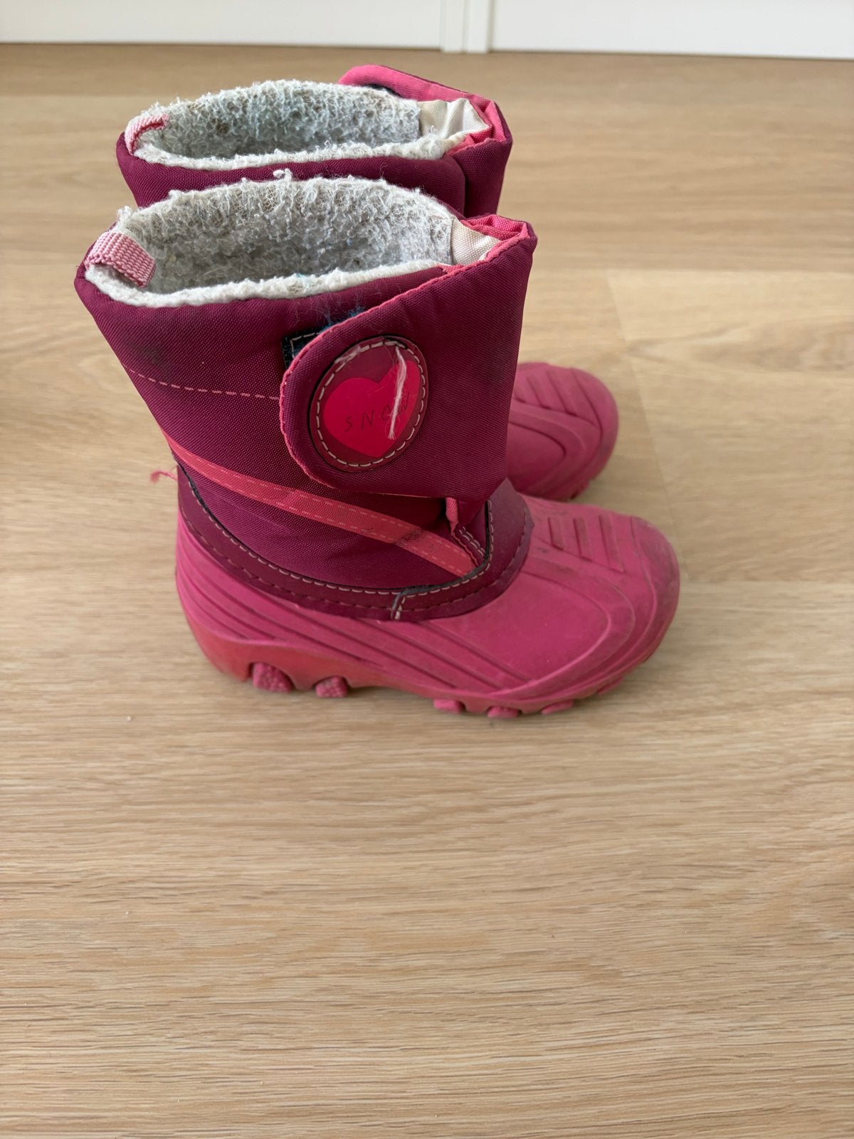 Roze Lupilu Sneeuwlaarzen met Lichtjes - Maat 24, Ophalen, Gebruikt, Meisje, Laarzen