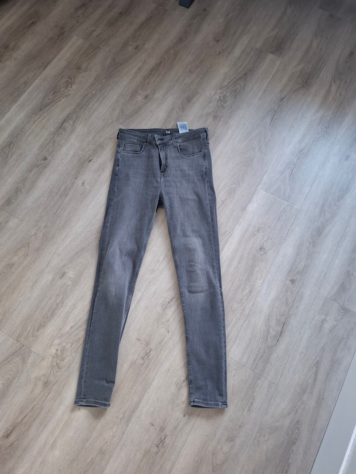 COSTES spijkerbroek W31/L 30 donkergrijs maat 40, Kleding | Dames, Ophalen of Verzenden, Zo goed als nieuw, W30 - W32 (confectie 38/40)