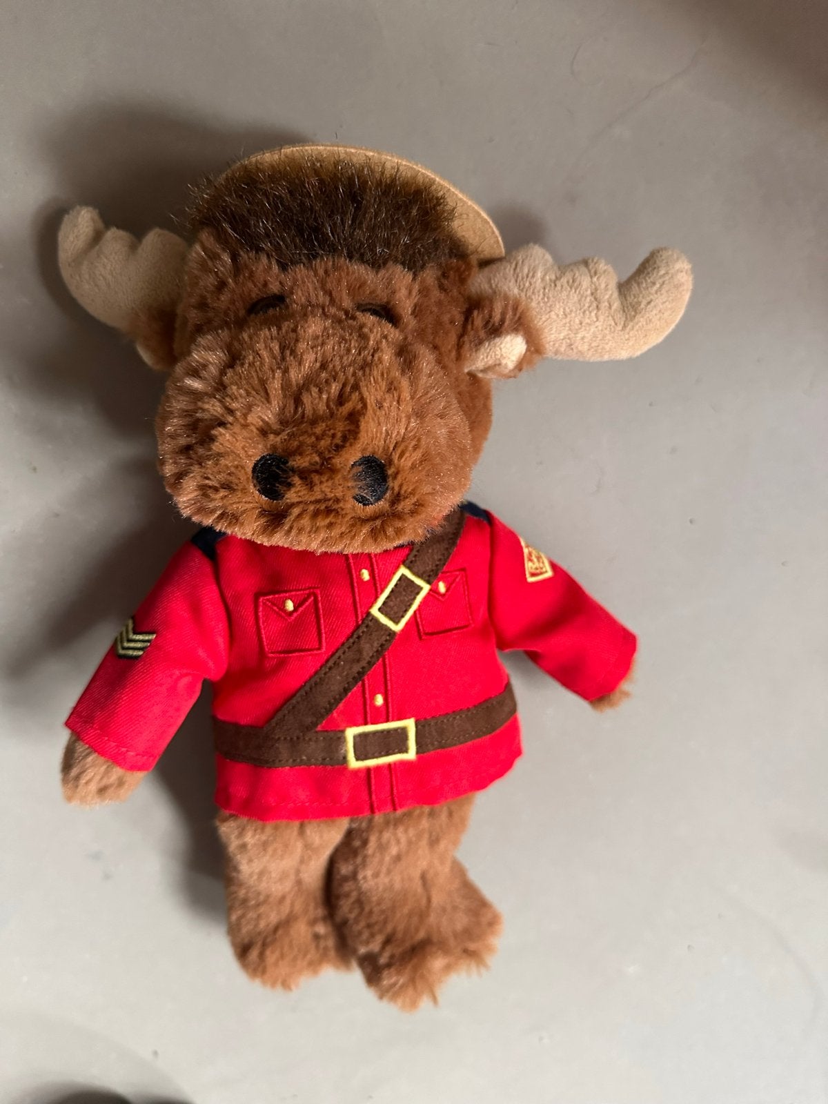 Eland knuffel in Canadese politie-uniform, Overige merken, Overige karakters, Overige typen, Ophalen of Verzenden