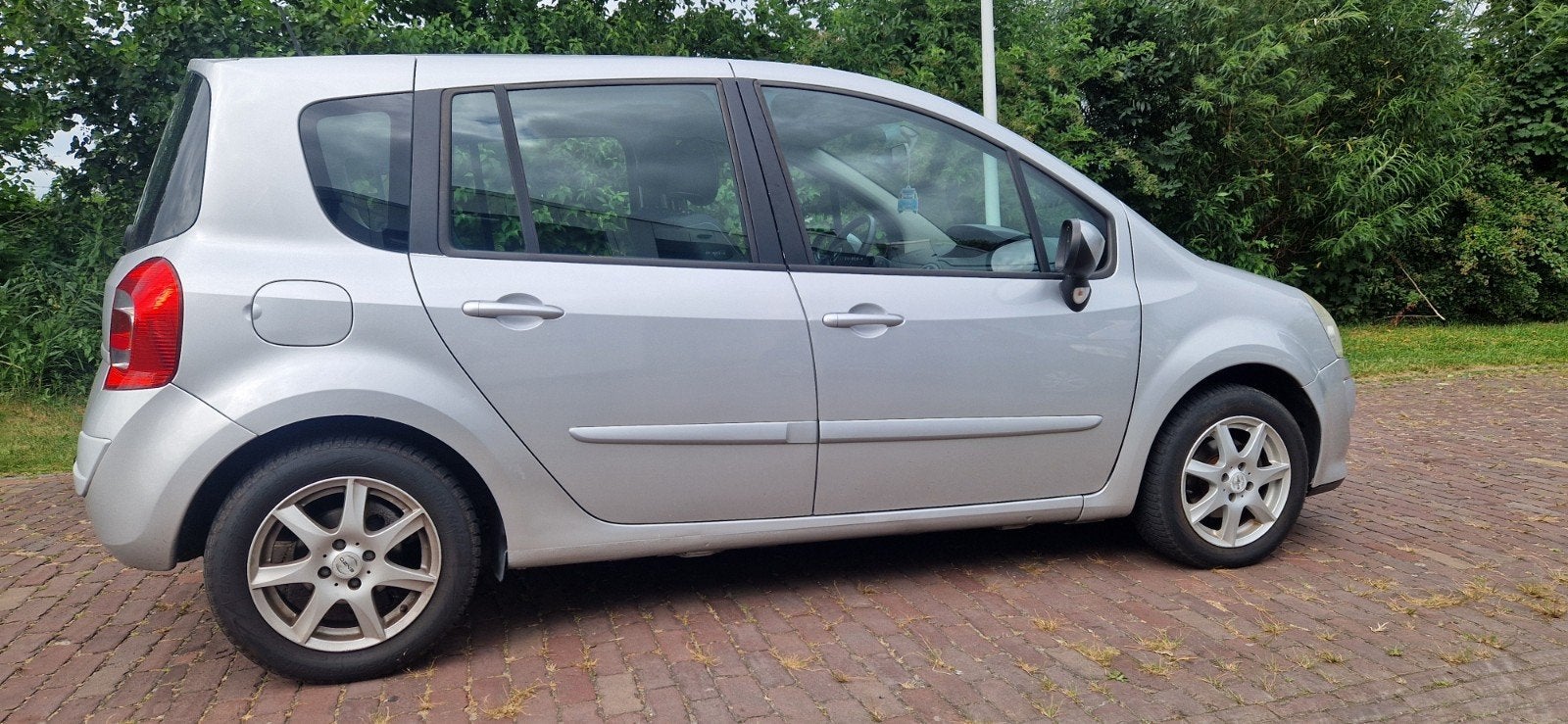 Renault Grand Modus 1.6 16V AUTOMAAT 148.000KM! Hoge instap, Euro 5, 4 cilinders, USB, 1210 kg