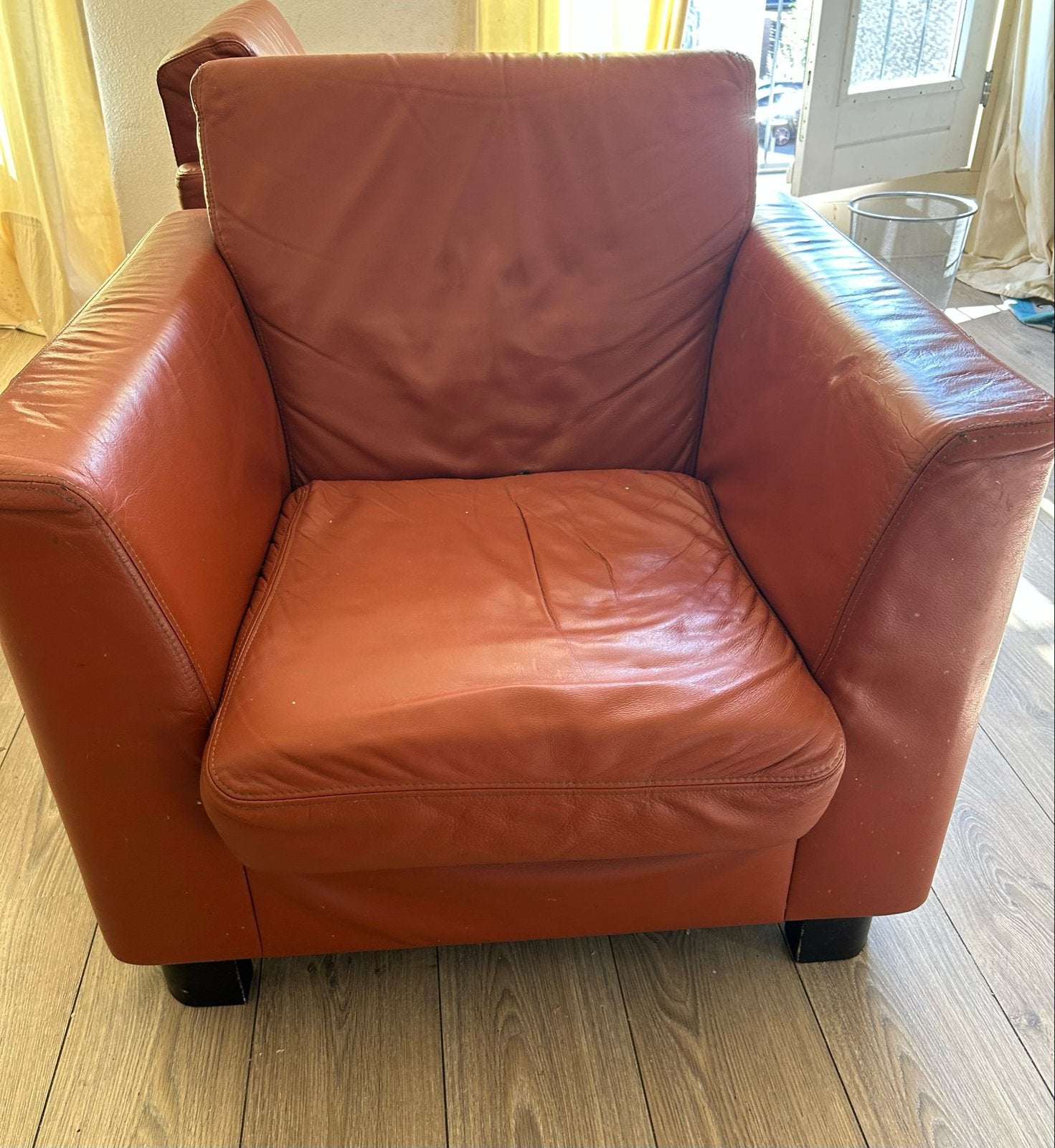 Comfortabele leren fauteuil - Cognac bruin, Ophalen, Gebruikt, Leer, 75 tot 100 cm