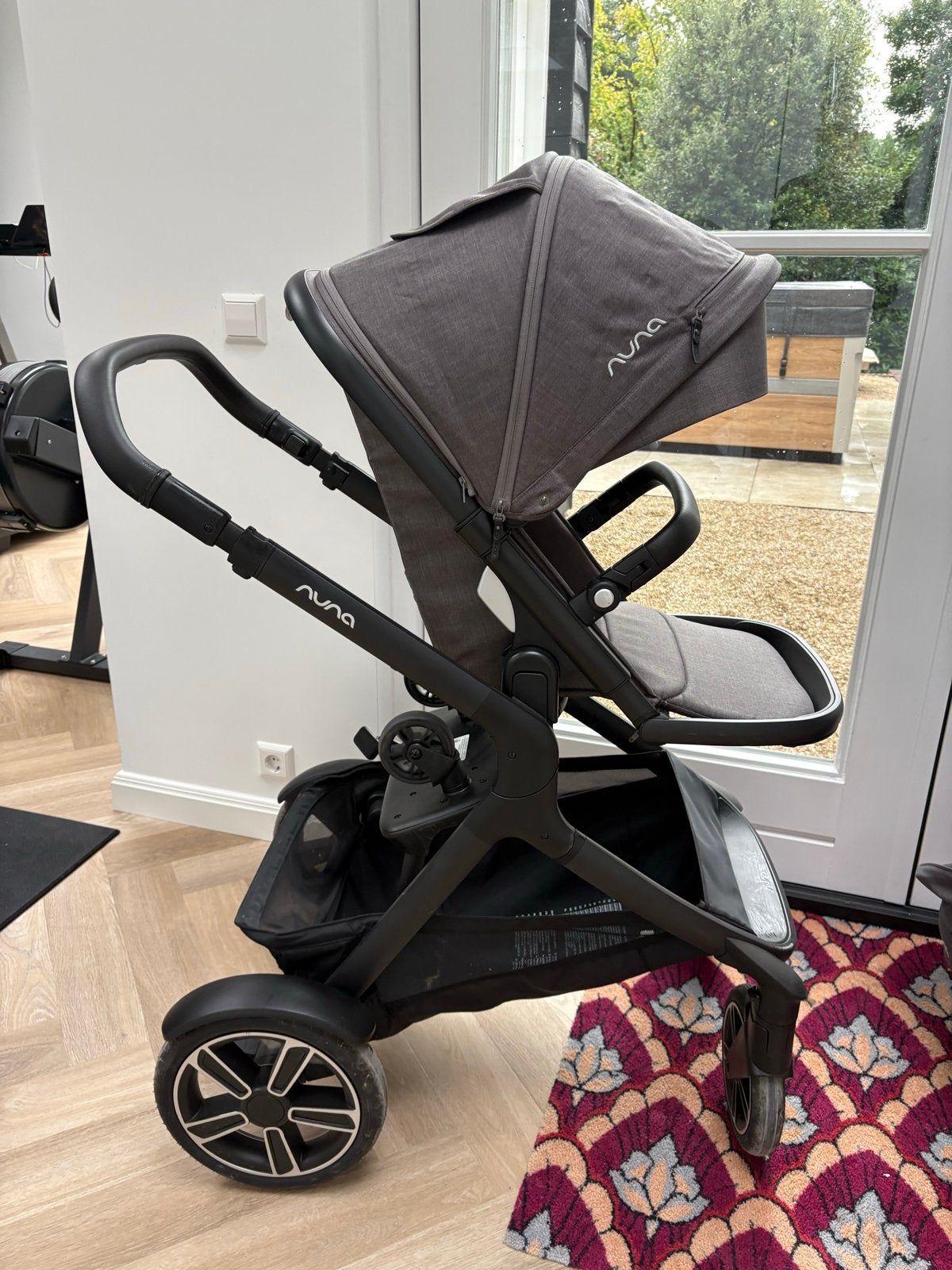 Nuna Demi next Combiwagen met reiswieg en zitje, Duowagen, Zo goed als nieuw, Combiwagen, Ophalen