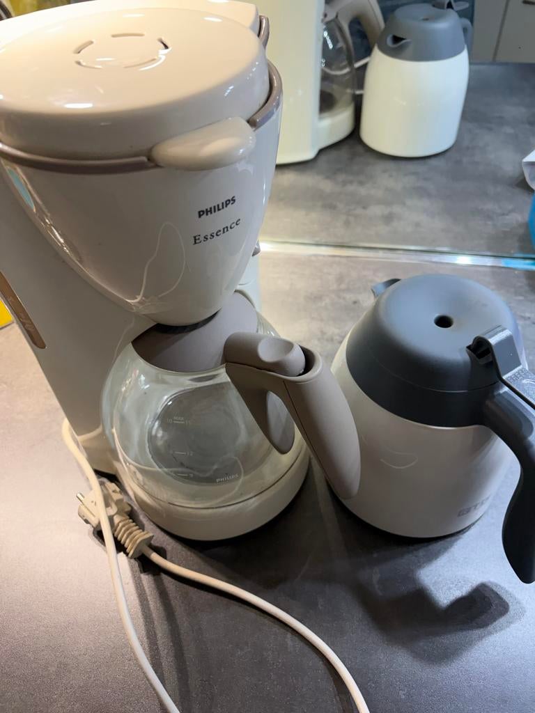 Philips filter koffiezetapparaat met extra thermoskan, Witgoed en Apparatuur, Koffiezetapparaten, Ophalen, 10 kopjes of meer, Koffiemachine