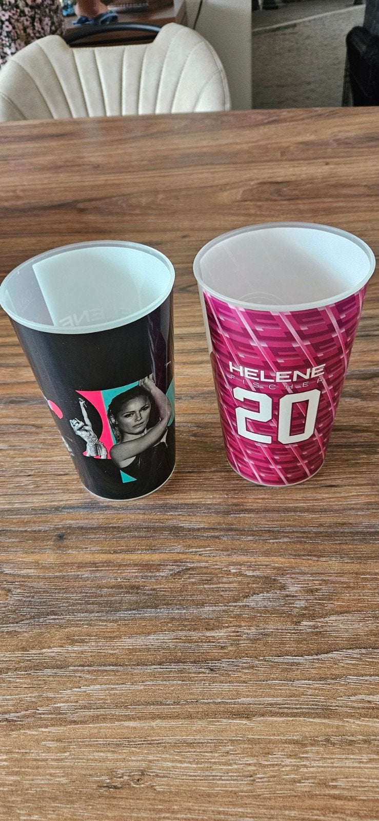 Helene Fischer 360 Stadion Tour Bekers (2 stuks), Ophalen of Verzenden, Nieuw, Gebruiksvoorwerp