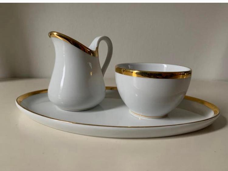 PILLIVUYT roomstel - wit met goud - als nieuw, Ophalen of Verzenden