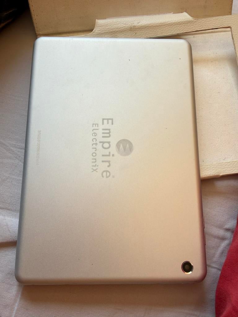 Empire Electronix Tablet met Hoes en vele andere Accessoires, Ophalen of Verzenden, Zo goed als nieuw, Minder dan 2 meter, Overige kabels