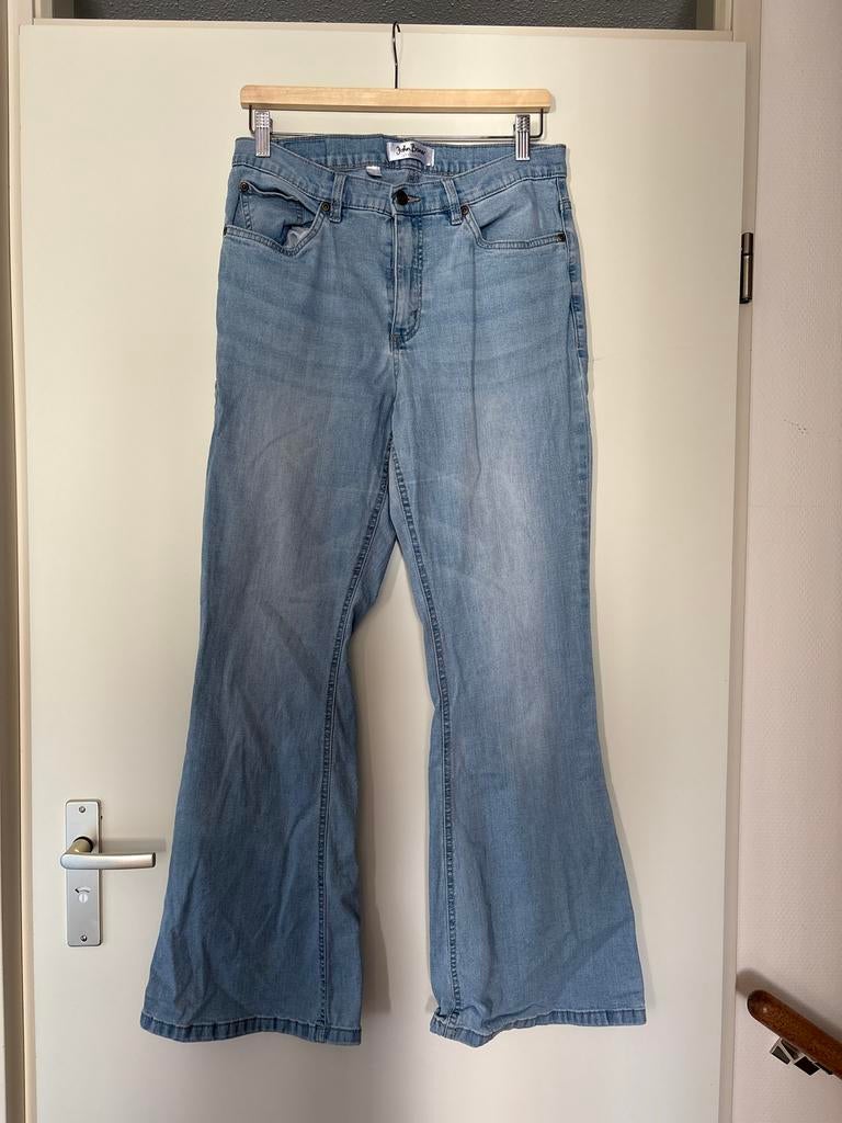 John Baner Jeans - Lichtblauwe flared jeans, Kleding | Dames, Spijkerbroeken en Jeans, Ophalen, Gedragen, Blauw, W30 - W32 (confectie 38/40)